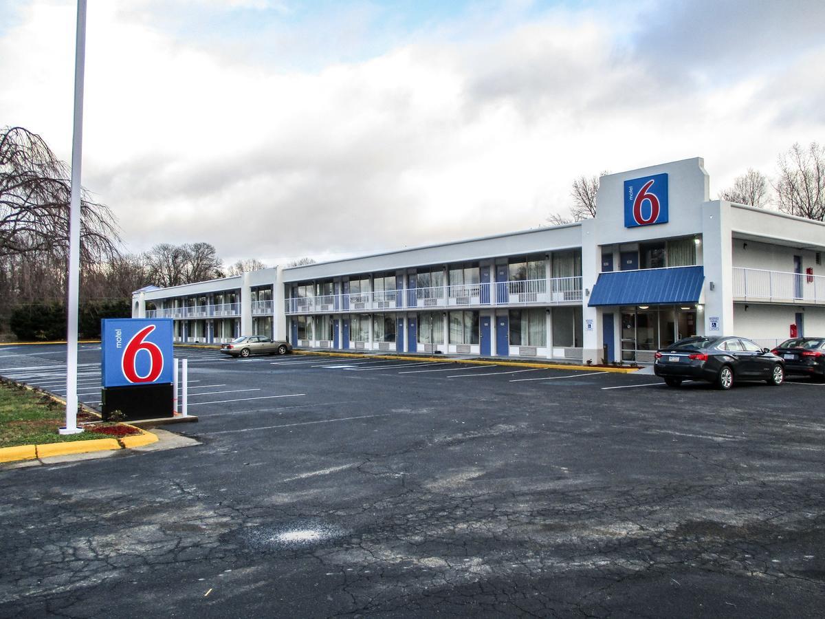 Econo Lodge Asheboro Zewnętrze zdjęcie