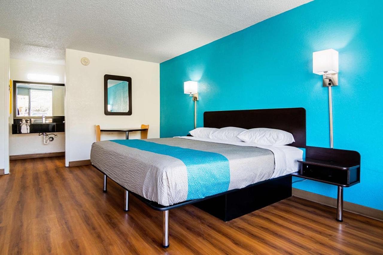 Econo Lodge Asheboro Zewnętrze zdjęcie