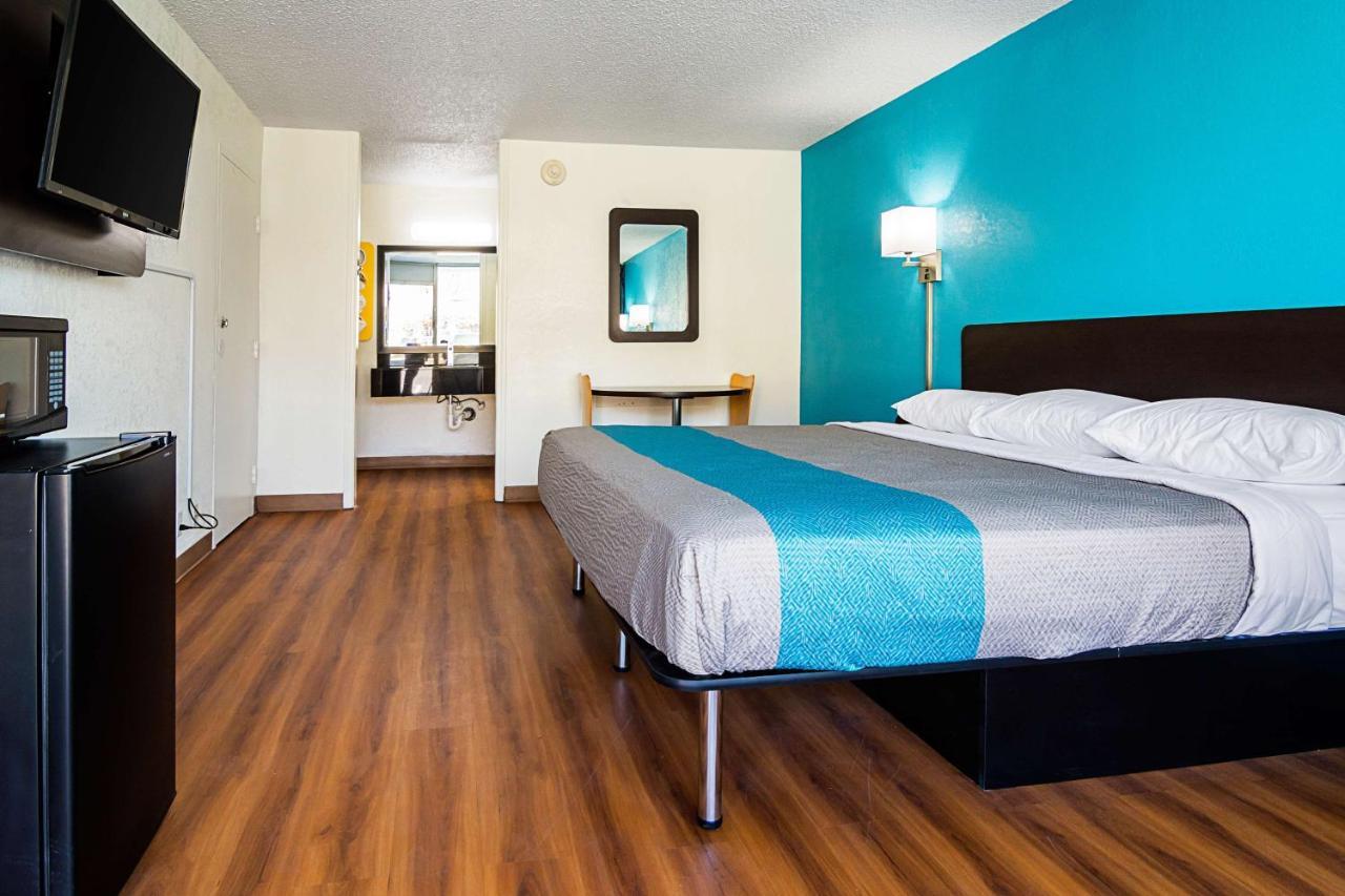 Econo Lodge Asheboro Zewnętrze zdjęcie